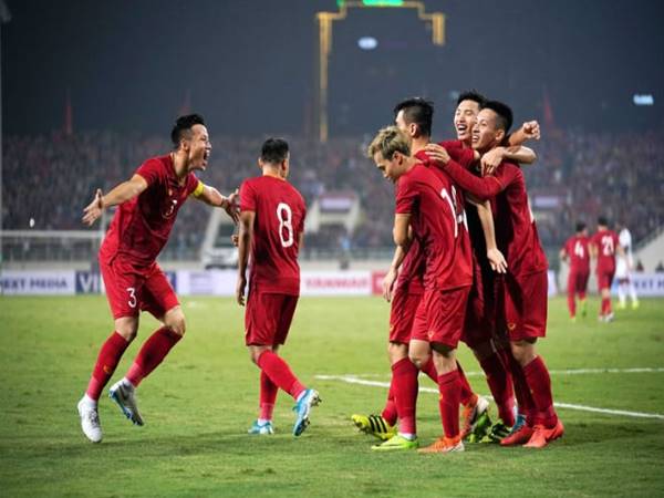 Bóng đá VN 28/7: FIFA thay đổi số điểm của ĐT Việt Nam trên BXH Bóng đá VN 28/7: FIFA thay đổi số điểm của ĐT Việt Nam trên BXH