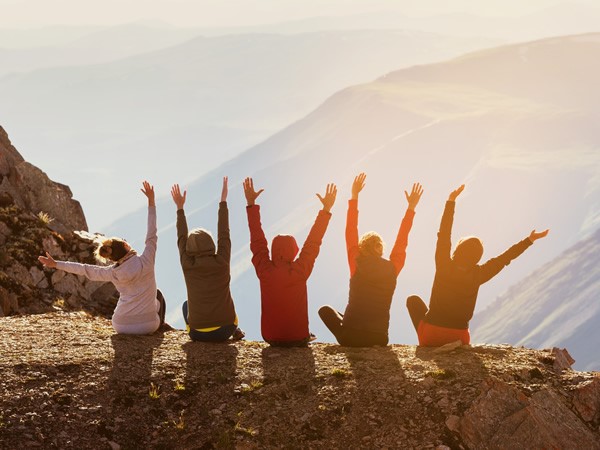 Nằm mơ thấy bạn bè điềm báo gì, đánh con số mấy? Nằm mơ thấy bạn bè điềm báo gì, đánh con số mấy?