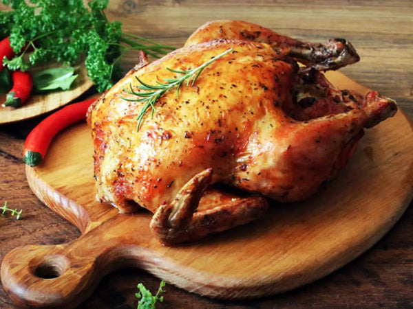 Nằm mơ thấy ăn thịt gà điềm báo tốt hay xấu