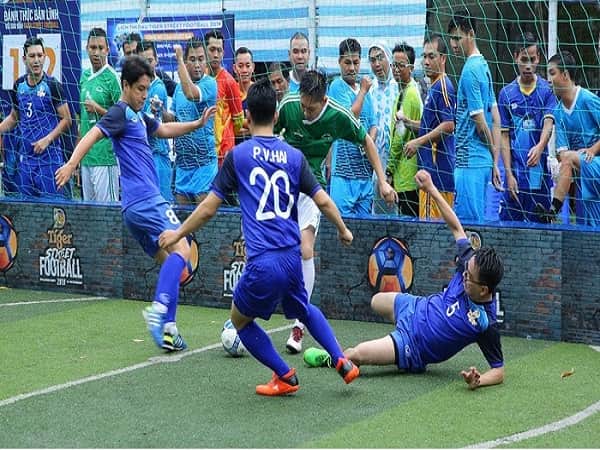 Bóng đá đường phố là gì? Cầu thủ xuất thân từ bóng đá đường phố Bóng đá đường phố là gì? Cầu thủ xuất thân từ bóng đá đường phố