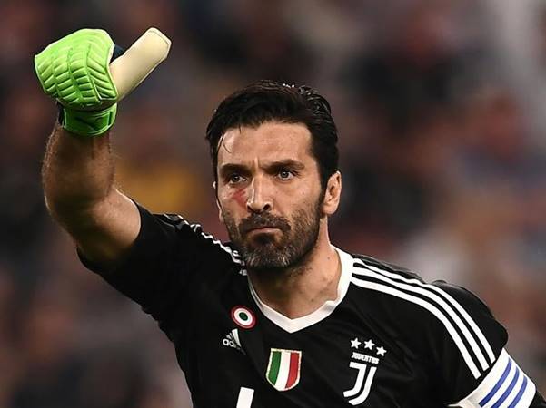 Thủ môn Buffon: Thủ môn xuất sắc nhất mọi thời đại Thủ môn Buffon: Thủ môn xuất sắc nhất mọi thời đại