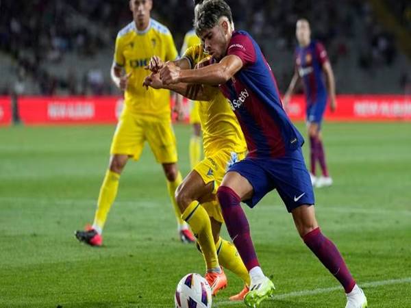 Bóng đá Quốc Tế ngày 4/12: Atletico Madrid thua Barcelona sát nút Bóng đá Quốc Tế ngày 4/12: Atletico Madrid thua Barcelona sát nút