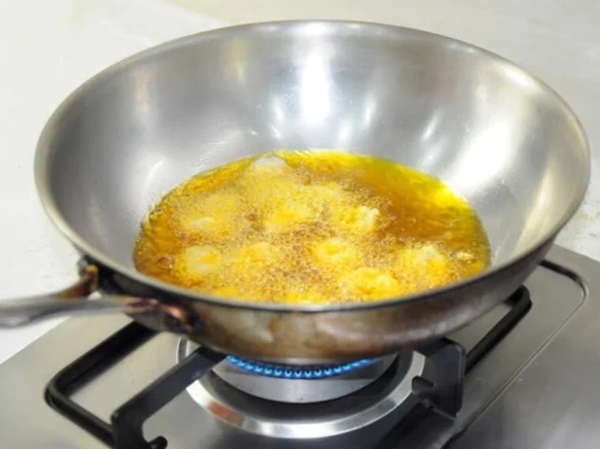 Mơ thấy cái chảo đánh số mấy, mang đến thông điệp gì? Mơ thấy cái chảo đánh số mấy, mang đến thông điệp gì?