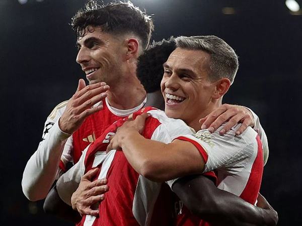 Tin Arsenal 17/5: Arsenal chọn tiền đạo cho mùa sau Tin Arsenal 17/5: Arsenal chọn tiền đạo cho mùa sau