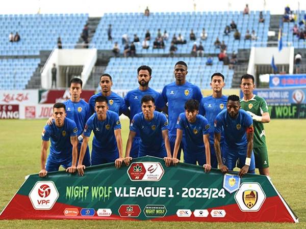 Quảng Nam vẫn ‘chạy cơm từng bữa’ sau khi trụ hạng Quảng Nam vẫn ‘chạy cơm từng bữa’ sau khi trụ hạng