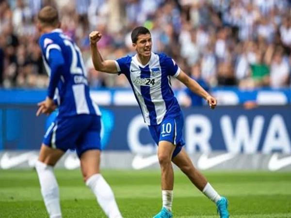 Bóng đá VN 5/8: Sao Việt kiều ghi bàn tại Bundesliga 2 Bóng đá VN 5/8: Sao Việt kiều ghi bàn tại Bundesliga 2