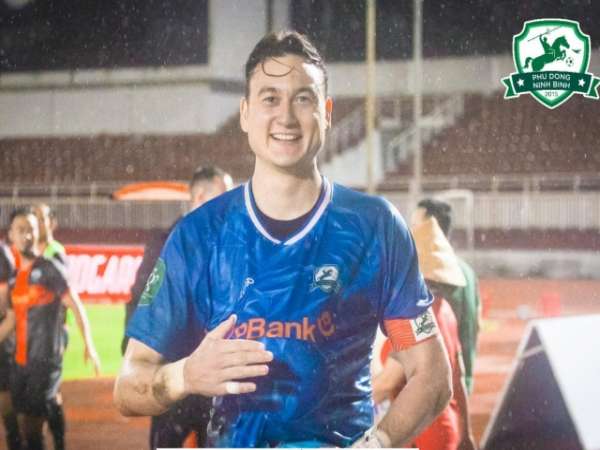 Bóng đá Việt Nam chiều 21/10: Văn Lâm được khen ngợi Bóng đá Việt Nam chiều 21/10: Văn Lâm được khen ngợi