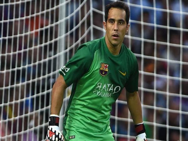 Top thủ môn Barca vĩ đại nhất trong lịch sử bóng đá